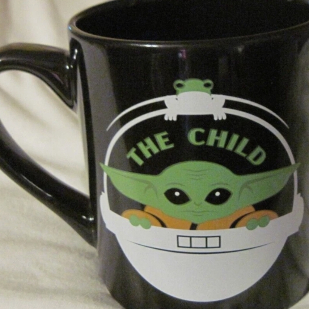 Star War's Black 'The Child' Baby Yoda 20oz Ceramic Mug   FF#339